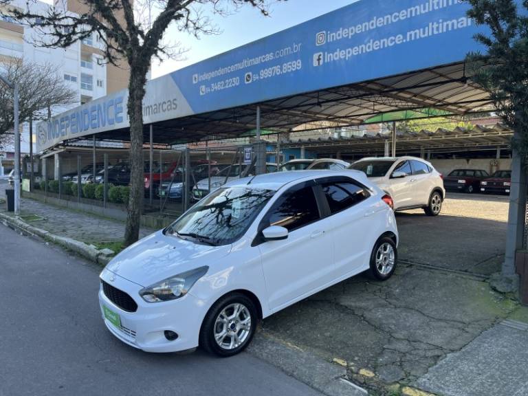 FORD - KA - 2015/2015 - Branca - R$ 46.900,00
