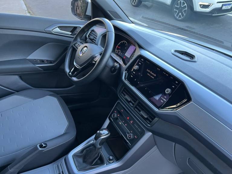 VOLKSWAGEN - T-CROSS - 2019/2020 - Branca - R$ 103.900,00