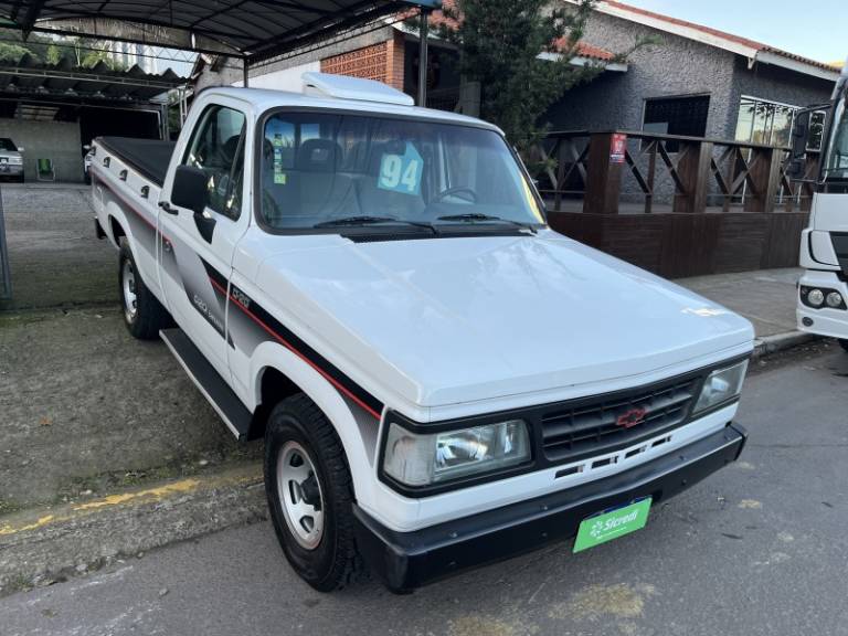 CHEVROLET - D20 - 1993/1994 - Branca - R$ 130.000,00