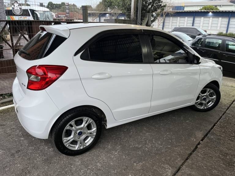 FORD - KA - 2015/2015 - Branca - R$ 44.900,00