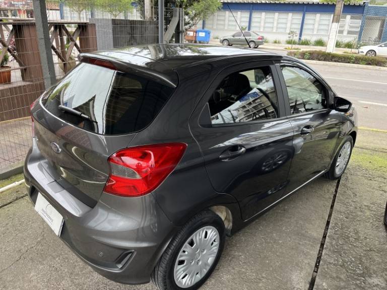 FORD - KA - 2019/2020 - Cinza - R$ 56.900,00