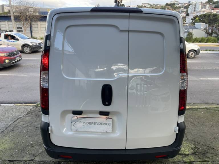 FIAT - FIORINO - 2019/2019 - Branca - R$ 69.900,00