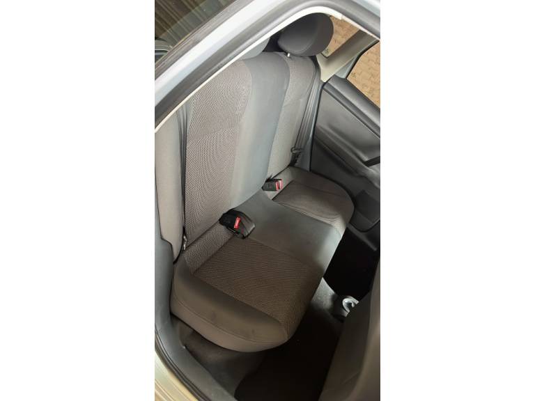 VOLKSWAGEN - POLO - 2008/2009 - Prata - R$ 47.900,00