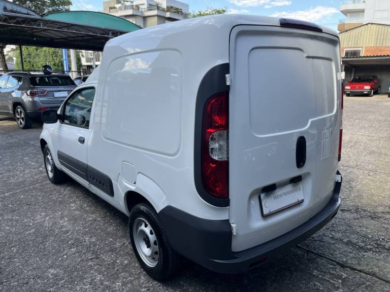 FIAT - FIORINO - 2019/2020 - Branca - R$ 72.990,00