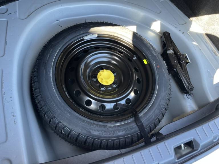 TOYOTA - COROLLA - 2013/2013 - Branca - R$ 73.900,00