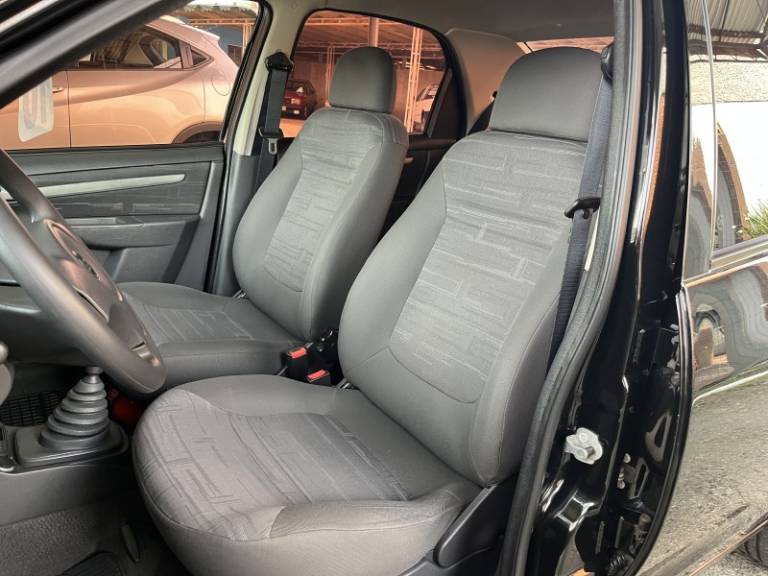 CHEVROLET - PRISMA - 2009/2010 - Preta - R$ 33.000,00