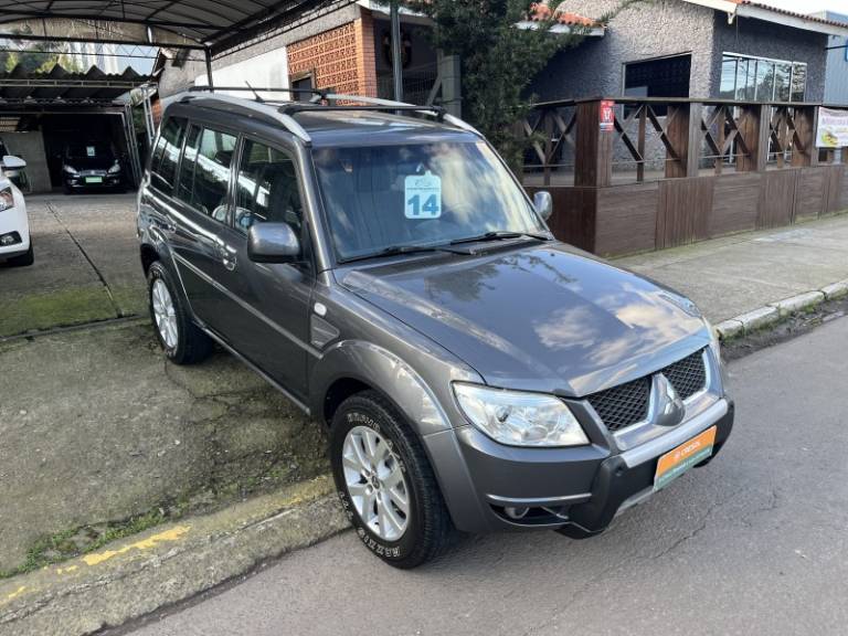 MITSUBISHI - PAJERO TR4 - 2013/2014 - Cinza - R$ 59.900,00