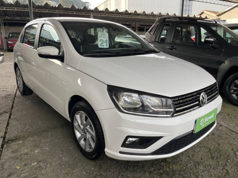 VOLKSWAGEN - GOL - 2020/2021 - Branca - R$ 65.000,00