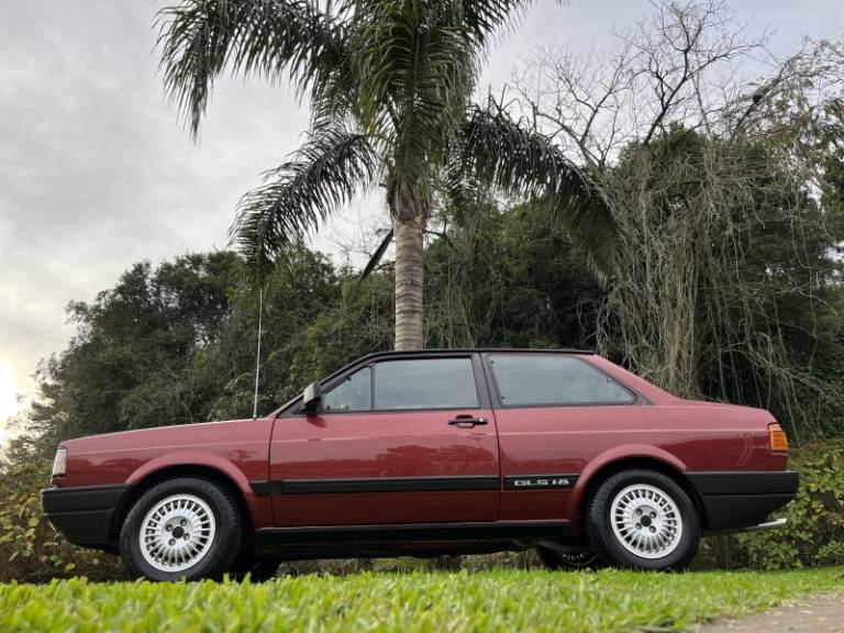 VOLKSWAGEN - VOYAGE - 1989/1989 - Vermelha - R$ 69.900,00