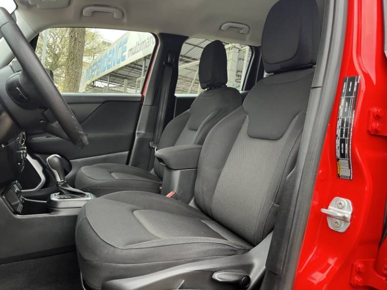 JEEP - RENEGADE - 2018/2019 - Vermelha - R$ 76.900,00