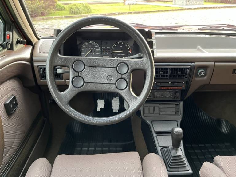 VOLKSWAGEN - VOYAGE - 1989/1989 - Vermelha - R$ 69.900,00