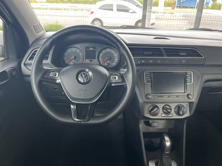 VOLKSWAGEN - GOL - 2020/2021 - Branca - R$ 65.000,00