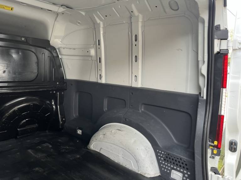 FIAT - FIORINO - 2019/2019 - Branca - R$ 69.900,00