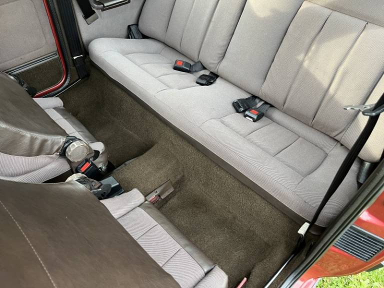 VOLKSWAGEN - VOYAGE - 1989/1989 - Vermelha - R$ 69.900,00