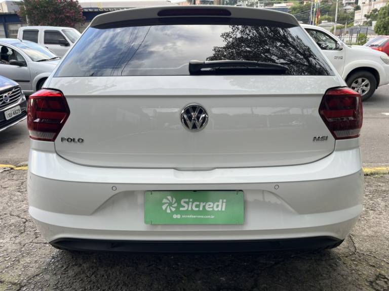 VOLKSWAGEN - POLO - 2019/2020 - Branca - R$ 72.900,00