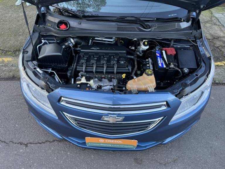 CHEVROLET - ONIX - 2014/2015 - Azul - R$ 47.900,00