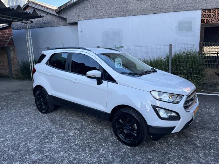 FORD - ECOSPORT - 2019/2019 - Branca - R$ 73.000,00