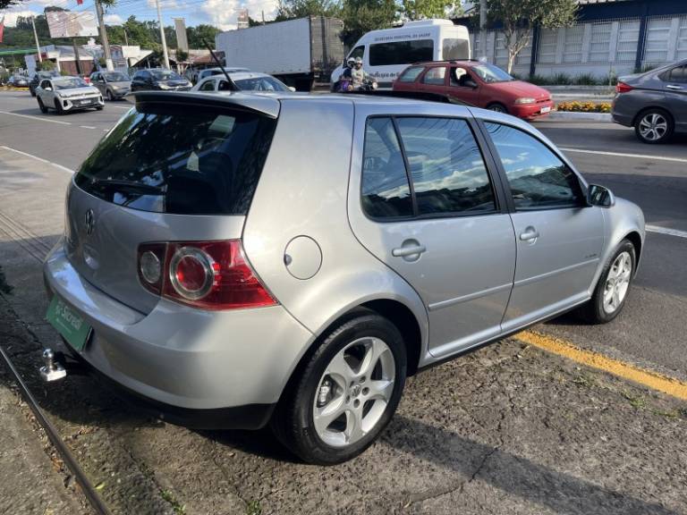 VOLKSWAGEN - GOLF - 2008/2008 - Prata - R$ 51.900,00