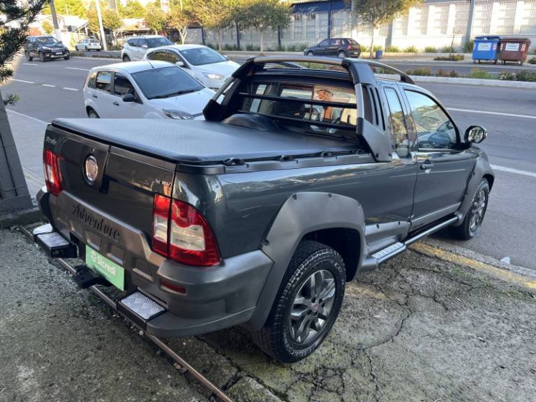 FIAT - STRADA - 2013/2013 - Cinza - R$ 54.900,00