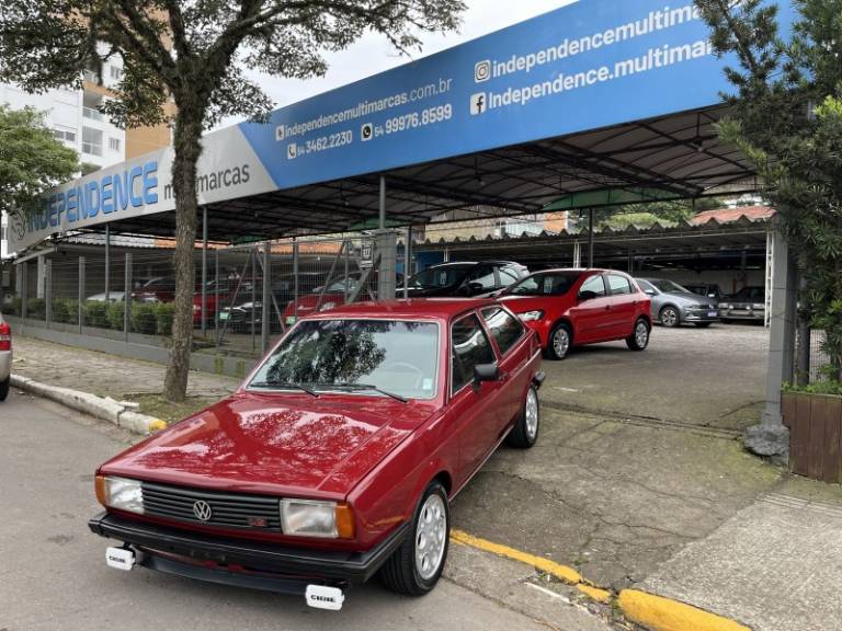 VOLKSWAGEN - GOL - 1986/1986 - Vermelha - R$ 36.000,00