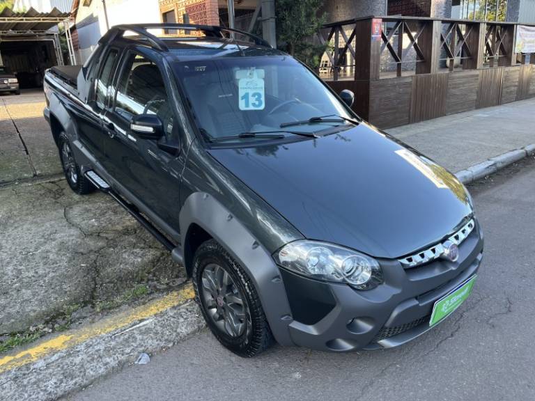FIAT - STRADA - 2013/2013 - Cinza - R$ 54.900,00
