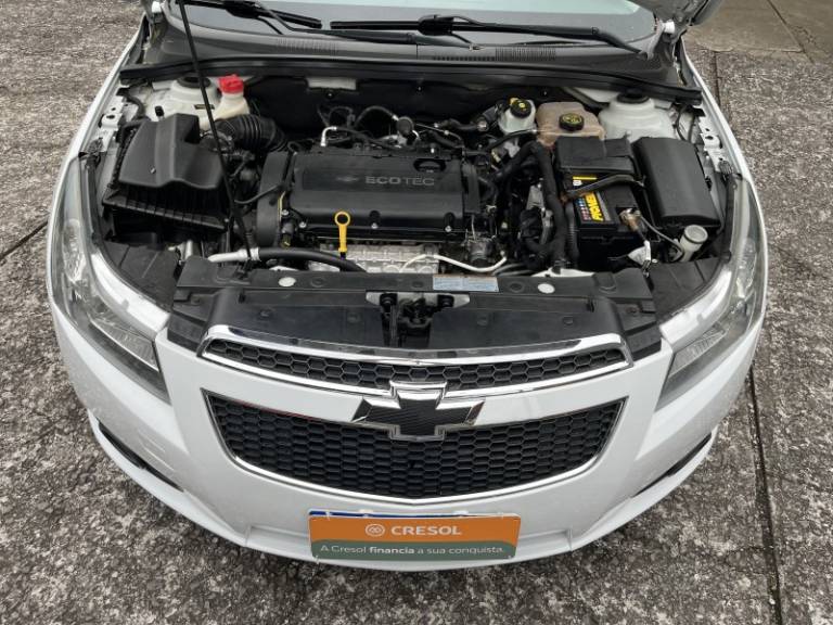 CHEVROLET - CRUZE - 2013/2014 - Branca - R$ 64.900,00