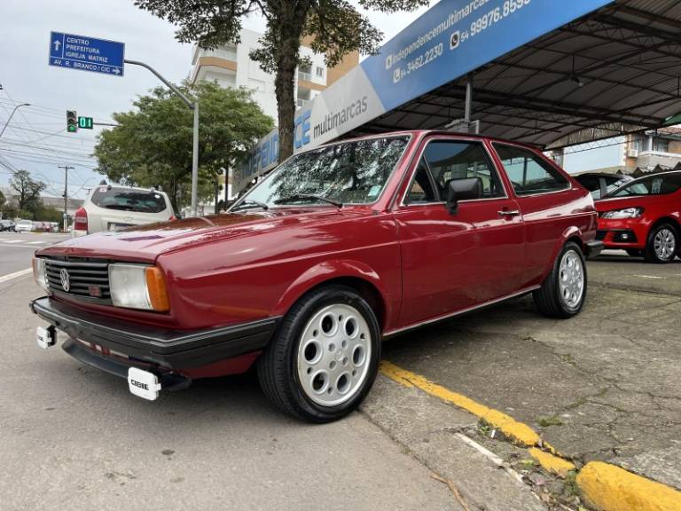 VOLKSWAGEN - GOL - 1986/1986 - Vinho - R$ 39.900,00
