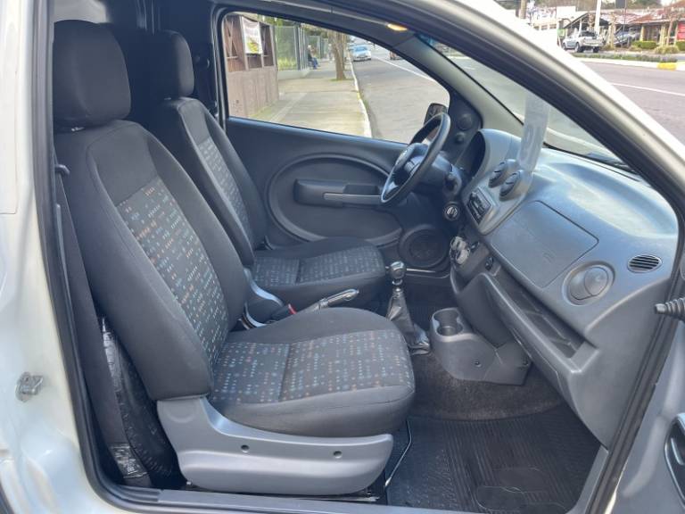FIAT - FIORINO - 2019/2019 - Branca - R$ 69.900,00