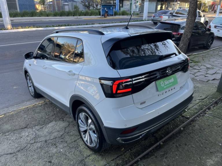 VOLKSWAGEN - T-CROSS - 2019/2020 - Branca - R$ 99.900,00