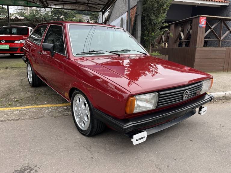 VOLKSWAGEN - GOL - 1986/1986 - Vermelha - R$ 36.000,00