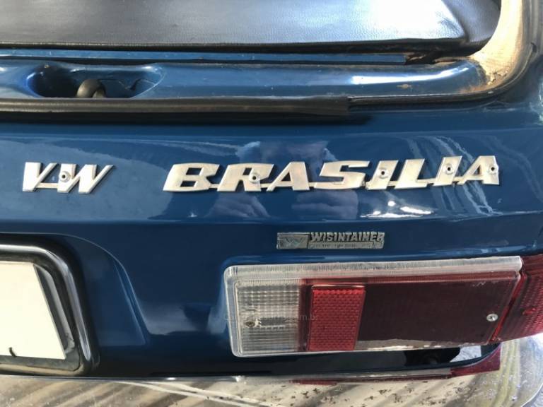 VOLKSWAGEN - BRASILIA - 1974/1974 - Azul - R$ 18.900,00
