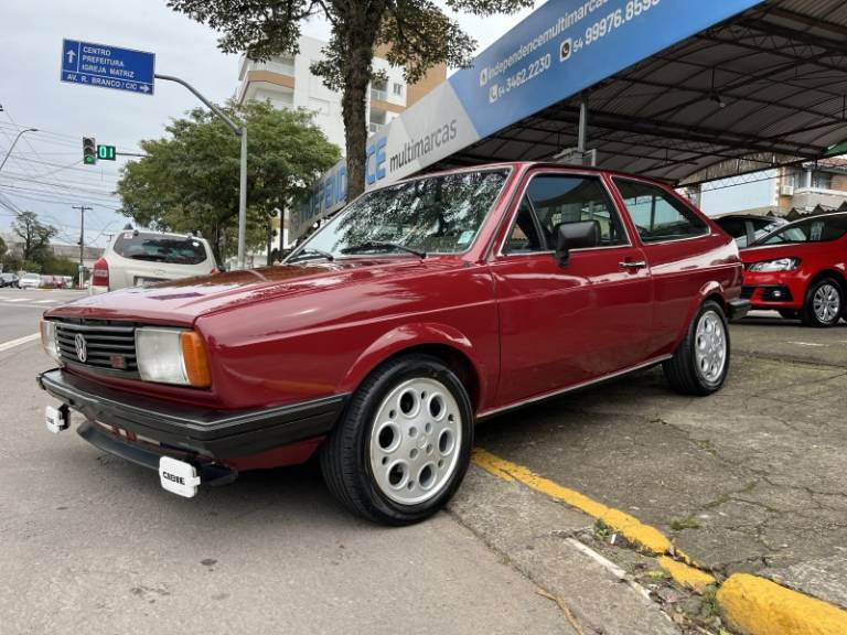 VOLKSWAGEN - GOL - 1986/1986 - Vermelha - R$ 36.000,00