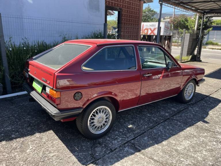 VOLKSWAGEN - GOL - 1986/1986 - Vermelha - R$ 36.900,00