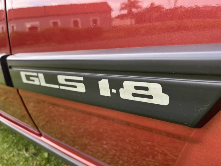 VOLKSWAGEN - VOYAGE - 1989/1989 - Vermelha - R$ 69.900,00