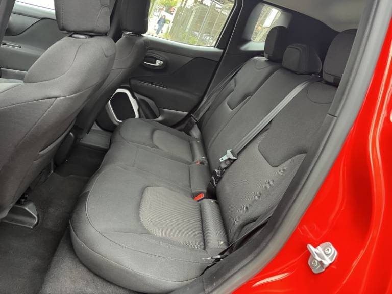 JEEP - RENEGADE - 2018/2019 - Vermelha - R$ 76.900,00