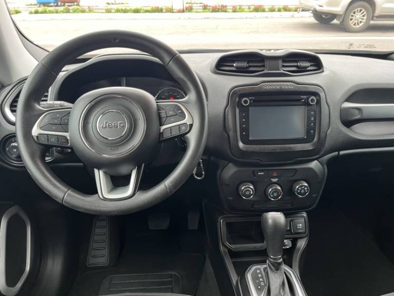 JEEP - RENEGADE - 2018/2019 - Vermelha - R$ 76.900,00