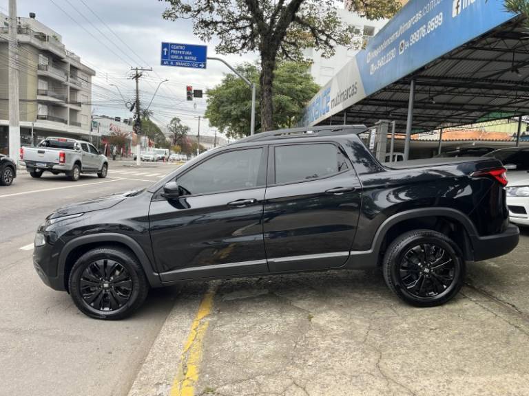 FIAT - TORO - 2023/2023 - Preta - R$ 139.900,00