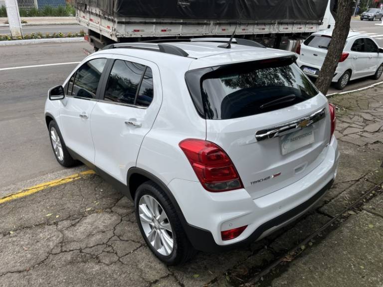 CHEVROLET - TRACKER - 2017/2017 - Branca - R$ 91.000,00