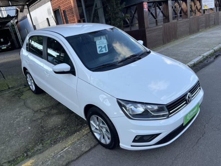VOLKSWAGEN - GOL - 2020/2021 - Branca - R$ 59.900,00
