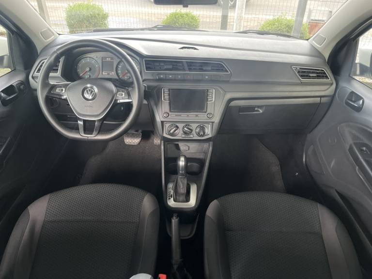 VOLKSWAGEN - GOL - 2020/2021 - Branca - R$ 65.000,00