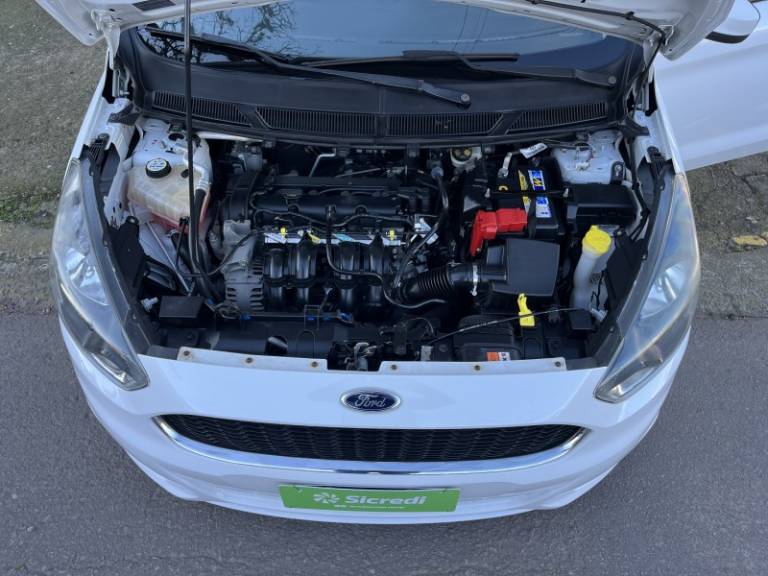 FORD - KA - 2015/2015 - Branca - R$ 46.900,00