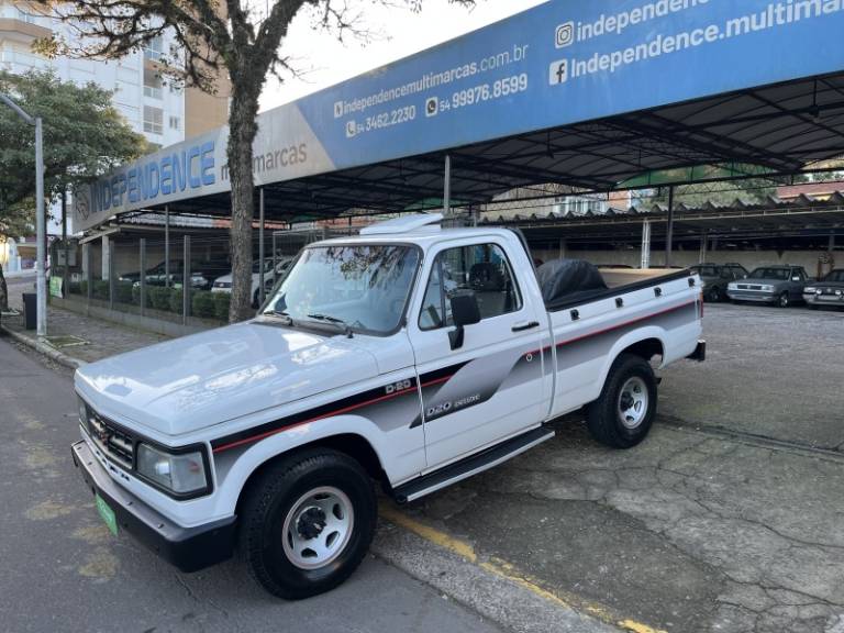 CHEVROLET - D20 - 1993/1994 - Branca - R$ 130.000,00
