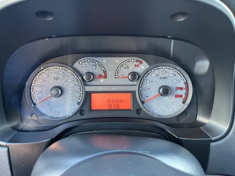 FIAT - STRADA - 2013/2013 - Cinza - R$ 54.900,00