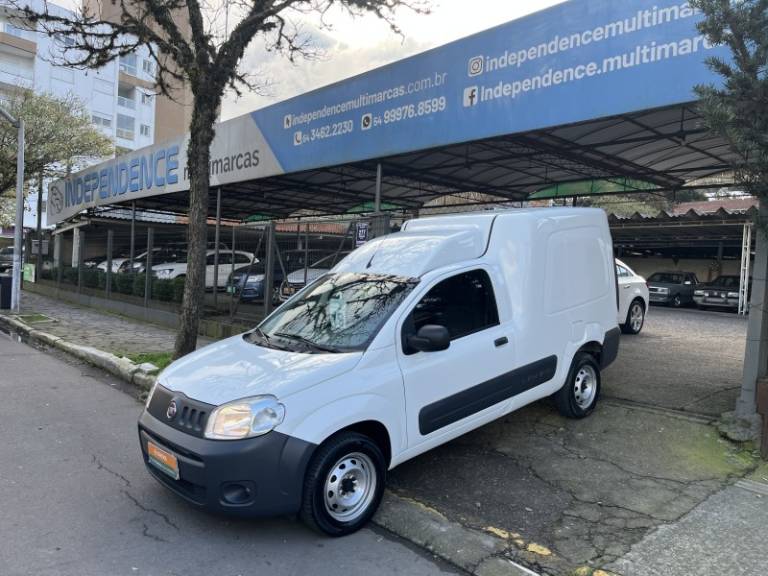 FIAT - FIORINO - 2019/2019 - Branca - R$ 69.900,00