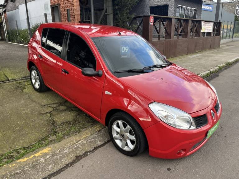 RENAULT - SANDERO - 2008/2009 - Vermelha - R$ 25.900,00