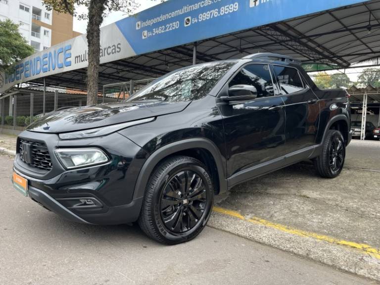 FIAT - TORO - 2023/2023 - Preta - R$ 139.900,00