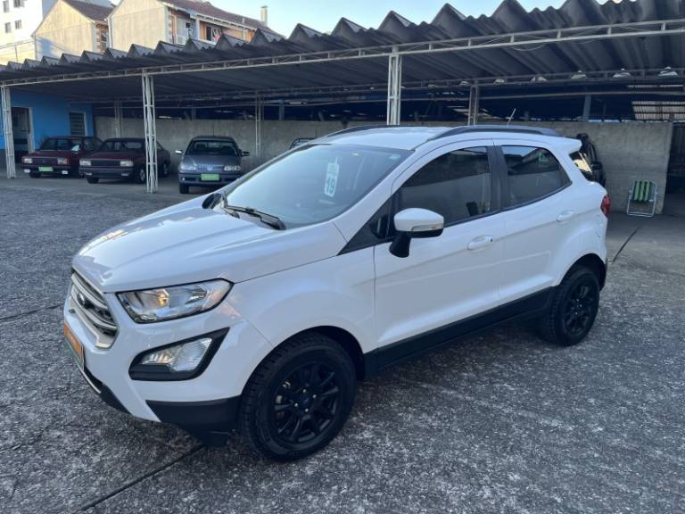 FORD - ECOSPORT - 2019/2019 - Branca - R$ 73.000,00