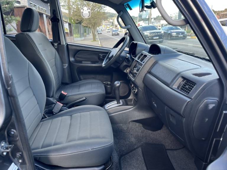 MITSUBISHI - PAJERO TR4 - 2013/2014 - Cinza - R$ 59.900,00