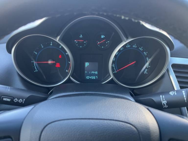 CHEVROLET - CRUZE - 2013/2014 - Branca - R$ 62.900,00