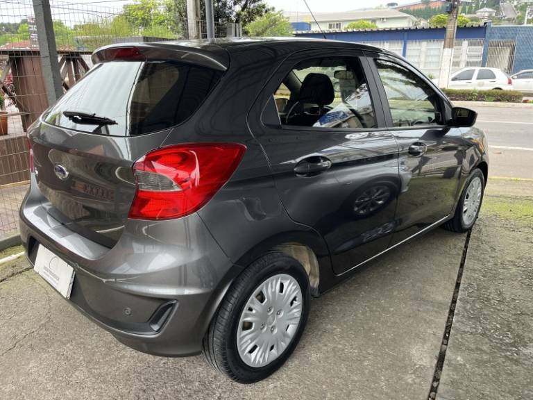 FORD - KA - 2019/2020 - Cinza - R$ 56.900,00